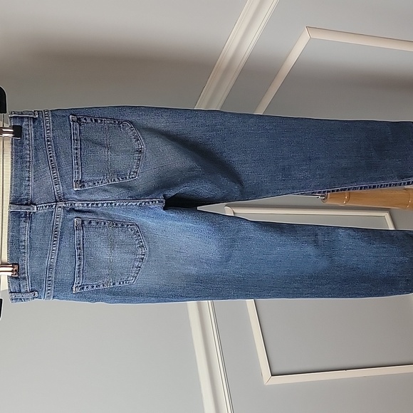 THE CHILDREN'S PLACE Straight Leg Stretch Medium Wash Jeans **3 for $20 item** - Picture 2 of 9